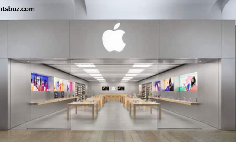 nearest apple store